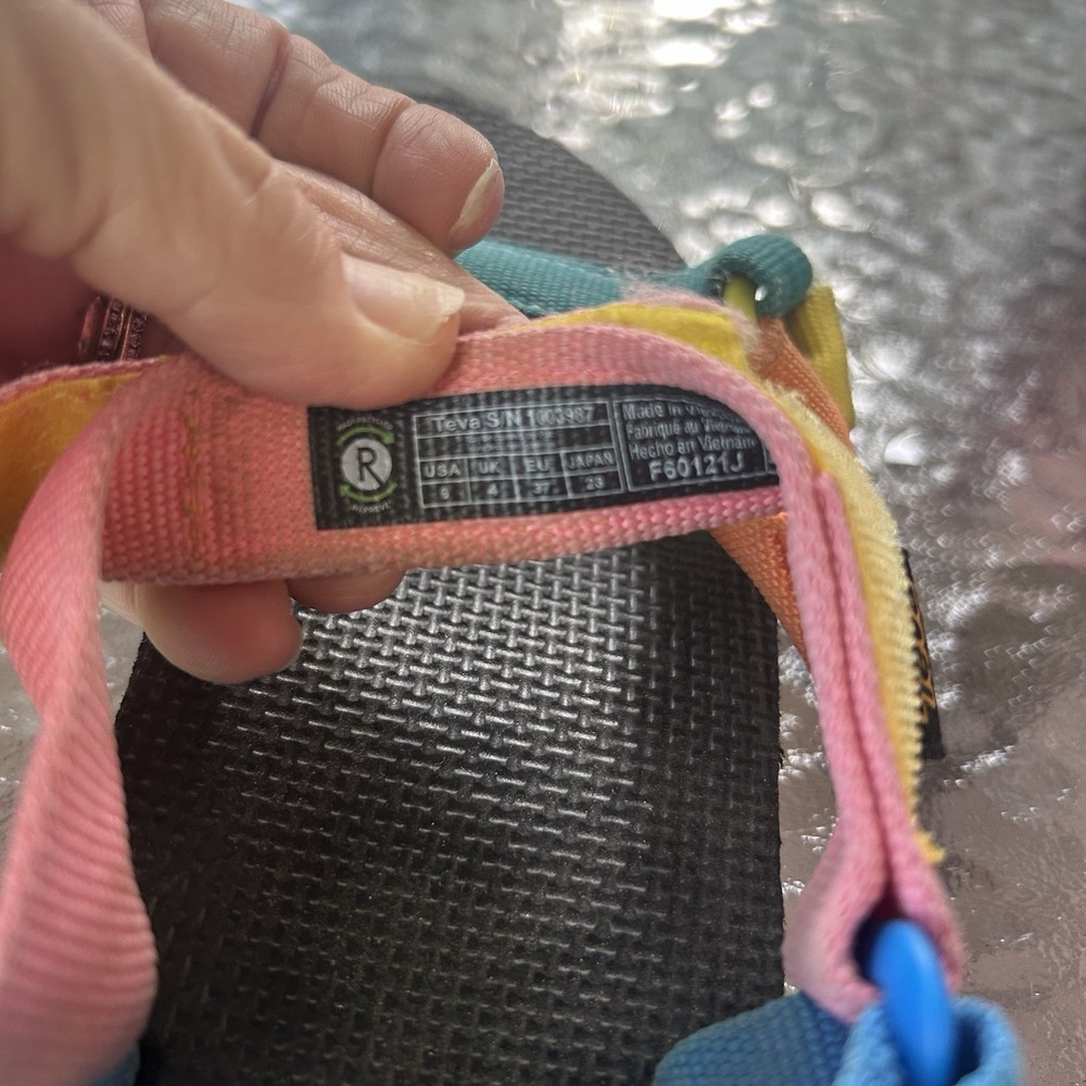 Teva Sandals Woman's Size 6 Original Universal Multi-Color Block #1003987 - Picture 4 of 13